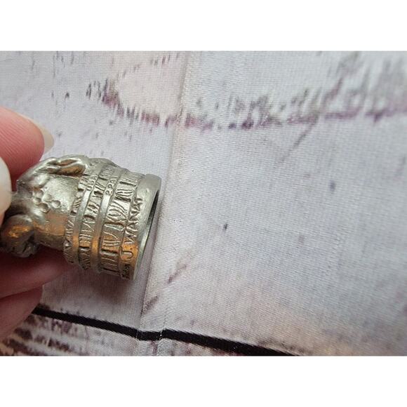 HUDSON FINE PEWTER - VINTAGE 1981 DUCK IN BARREL FIGURINE CHARM USA SCULPTURE - Picture 5 of 6